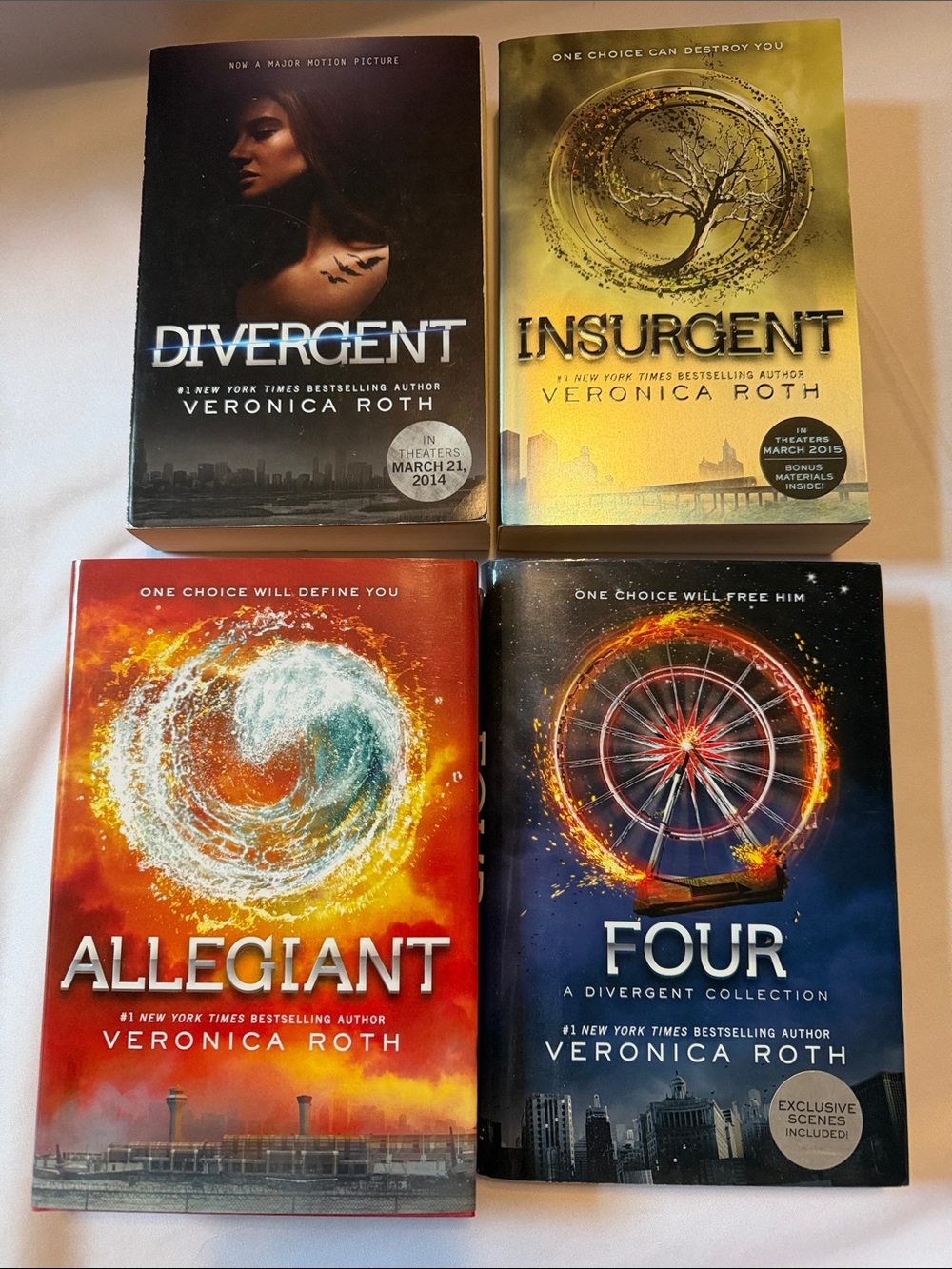 The Divergent Series  Set Books 1-4 Paperback & Hardcover Veronica Roth